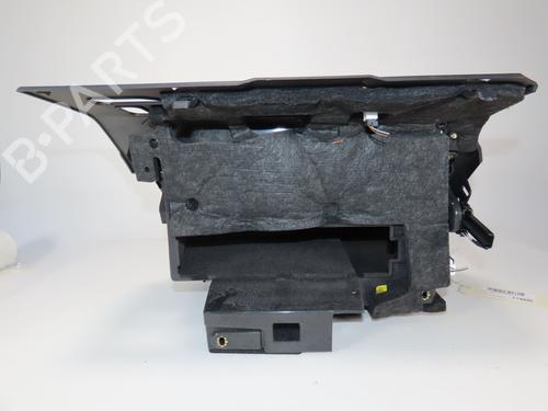Used Glove box AUDI A3 Sportback (8VA, 8VF) 1.6 TDI (110 hp) 31692517