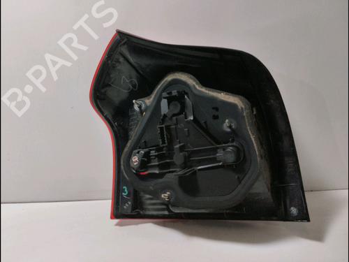Used Right taillight TOYOTA COROLLA (_E12_) 2.0 D-4D (CDE120_, CDE120R) (90 hp) 10718841