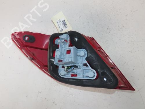 Used Right taillight Right taillight MERCEDES-BENZ C-CLASS (W204) C 200 CDI (204.007, 204.006) (136 hp) 40484590 40484590