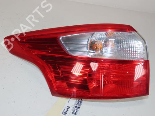 left-taillight-ford-focus-iii-turnier-2010-2011-2012-2013-2014-2015-2016-2017-2018-2019-2020-33997982 main image