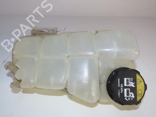 expansion-tank-volvo-v40-cross-country-526-2012-2013-2014-2015-2016-2017-2018-2019-29901599 main image