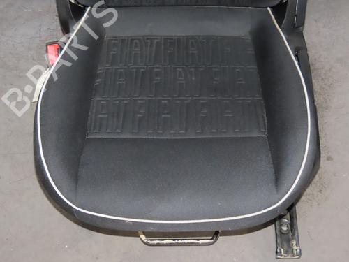 Left front seat FIAT 500e (332_) Elektro (FA1) | BP40205061C15 - Image 3