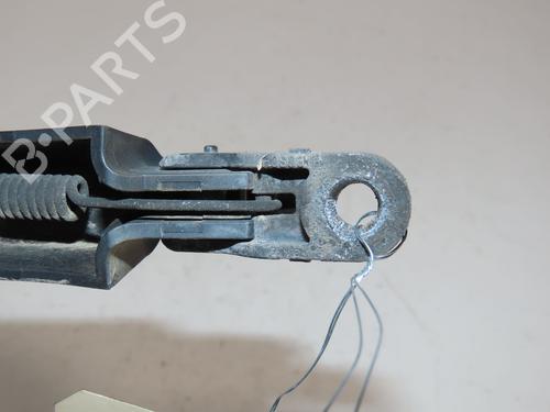 Used Rear windshield wiper arm Rear windshield wiper arm VOLVO V60 I (155) D3 / D4 (163 hp) 36681620 36681620