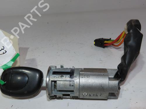 Used Ignition barrel RENAULT CLIO II (BB_, CB_) 1.2 (BB0A, BB0F, BB10, BB1K, BB28, BB2D, BB2H, CB0A,... (58 hp) 29551438