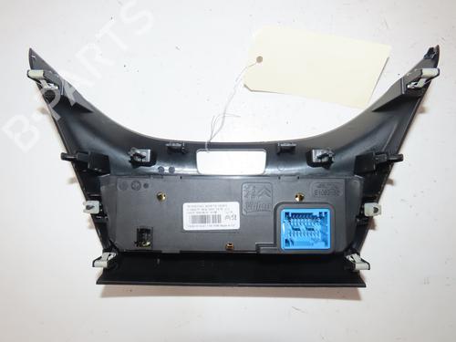 Used Climate control Climate control PEUGEOT 208 I (CA_, CC_) 1.2 VTI 82 (82 hp) 35746938 35746938