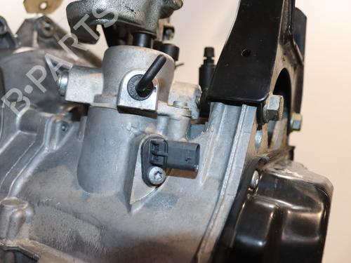Gearkasse VW POLO V (6R1, 6C1) 1.2 TSI 16V (90 hp) 29601450