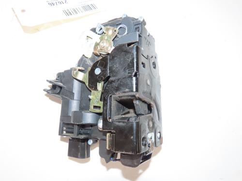 Høyre foran lås VW BORA I (1J2) 1.9 TDI | BP31031103C97