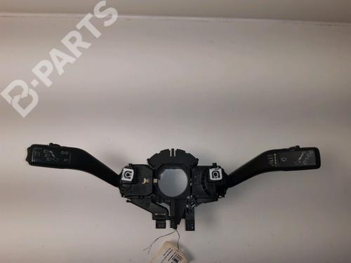 Used Steering column stalk VW GOLF VI (5K1) 2.0 TDI (110 hp) 9022587