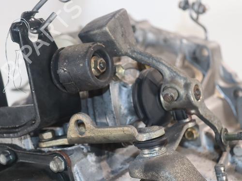 Used Gearbox TOYOTA AVENSIS Saloon (_T25_) 2.0 D-4D (CDT250_, CDT250R) (116 hp) 32376896