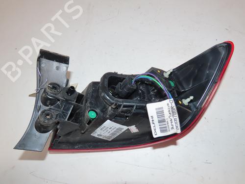 left-taillight-renault-clio-iv-bh_-2012-2013-2014-2015-2016-2017-2018-2019-2020-2021-33727617 main image