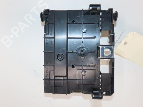 Used Fuse box Fuse box PEUGEOT 3008 I MPV (0U_) 1.6 HDi (109 hp) 34498696 34498696