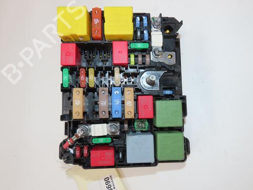 Fuse box PEUGEOT 2008 I (CU_) 1.6 BlueHDi 100 | BP34573256E1  - Image 5