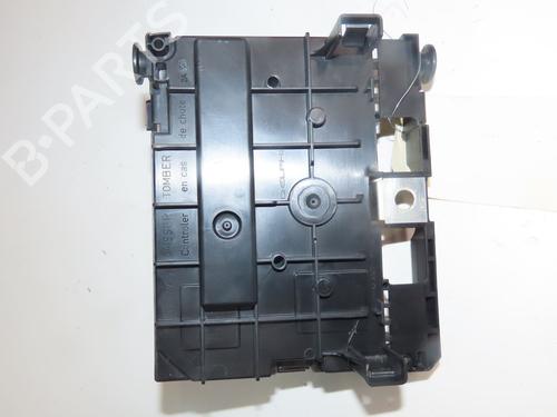 fuse-box-peugeot-407-coupe-6c_-2005-27246068 main image
