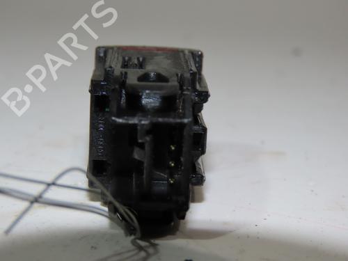 warning-switch-alfa-romeo-giulietta-940_-2010-2011-2012-2013-2014-2015-2016-2017-2018-2019-2020-23161088 main image