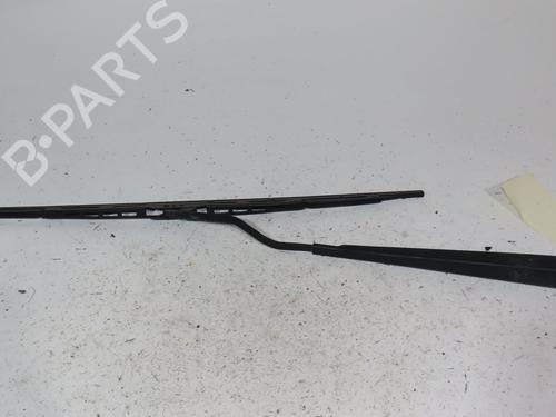 Used Front windshield wiper arm CITROËN XSARA (N1) 1.4 i (75 hp) 23412694