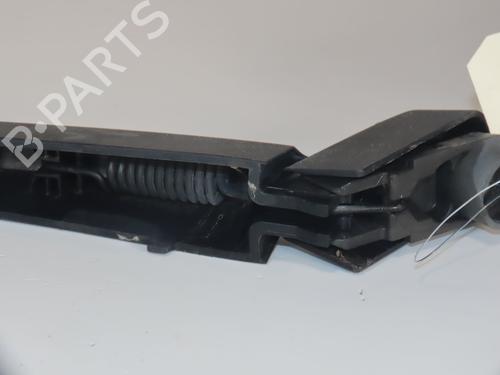 Used Rear windshield wiper arm RENAULT CAPTUR I (J5_, H5_) 0.9 TCe 90 (90 hp) 30825269