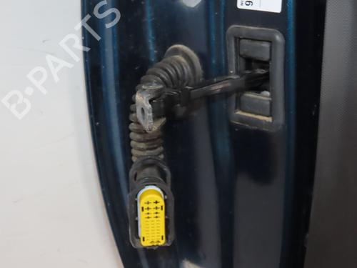 Used Right front door Right front door 37226548 37226548