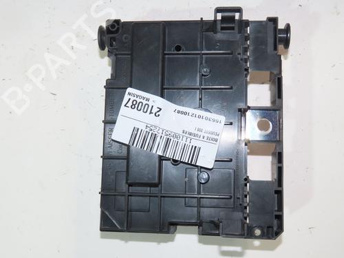 Fuse box PEUGEOT 308 I (4A_, 4C_) 1.6 HDi | BP28309894E1 