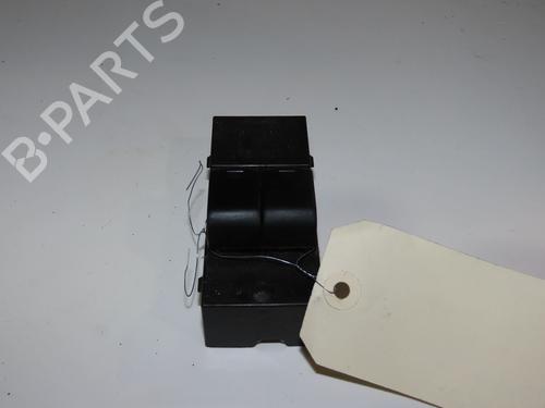 Left front window switch NISSAN MICRA III (K12) 1.2 16V | BP20218133I27