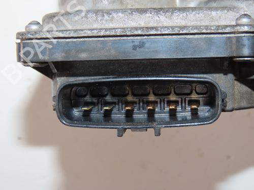 Used Throttle body Throttle body 39180985 39180985