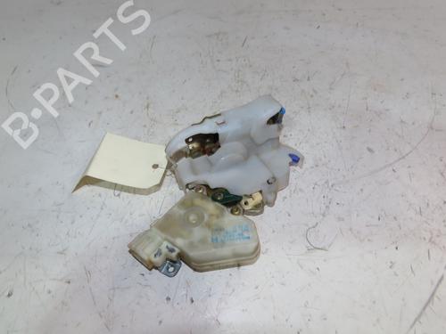 Used Front right lock NISSAN X-TRAIL I (T30) 2.2 dCi 4x4 (136 hp) 19319902