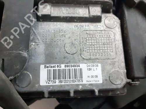 right-headlight-volvo-xc90-i-275-25-t-awd-31111187-2002-2003-2004-2005-2006-2007-2008-2009-2010-2011-2012-2013-2014-2015-9049825 main image