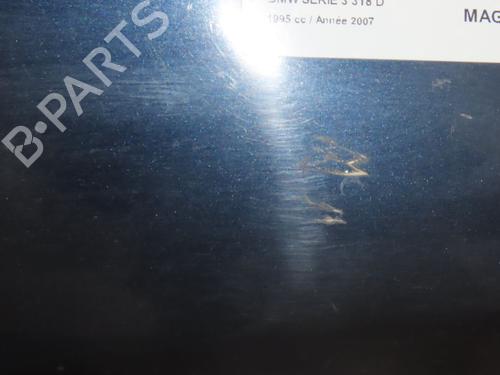 Used Right front fenders BMW 3 (E90) 318 d (122 hp) 16324069