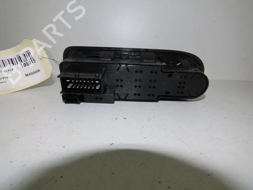 Used Left front window switch CITROËN C3 II (SC_) 1.2 VTi 82 (82 hp) 16893558