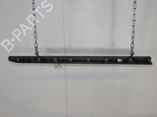 Used Door moulding trim Door moulding trim 38761617 38761617