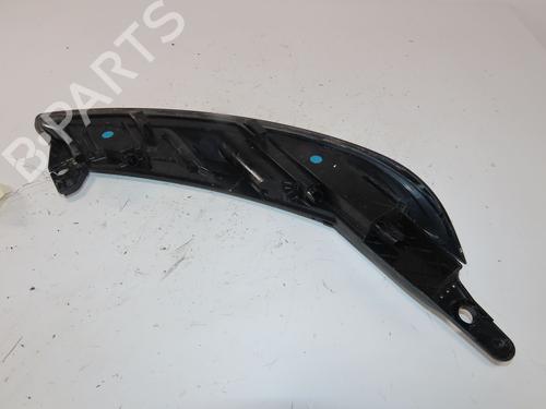 left-daytime-light-citroen-c4-cactus-2014-39996823 main image