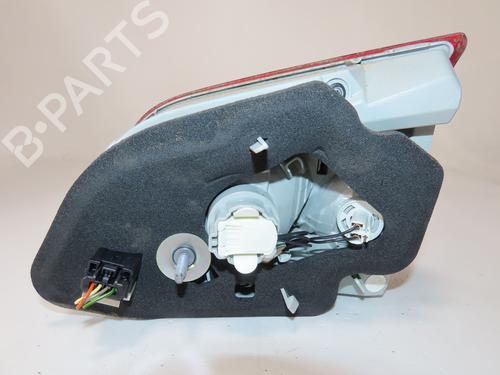 Used Left tailgate light PEUGEOT 308 SW II (LC_, LJ_, LR_, LX_, L4_) 1.5 BlueHDi 130 (131 hp) 27926536