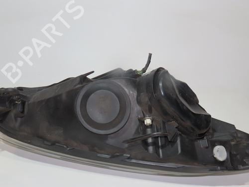 Faro sinistro CITROËN C4 Picasso I MPV (UD_) 2.0 HDi 138 (136 hp) 30768052