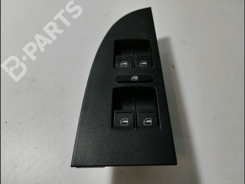 Used Left front window switch Left front window switch SEAT LEON (1P1) 2.0 TDI (136 hp) 10686067 10686067