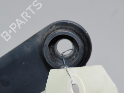 Vindspejlsviskerarm NISSAN JUKE (F15) 1.5 dCi (110 hp) 31576376