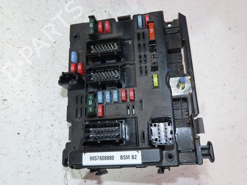 Fuse box PEUGEOT 206+ (2L_, 2M_) 1.4 HDi eco 70 | BP24302653E1 