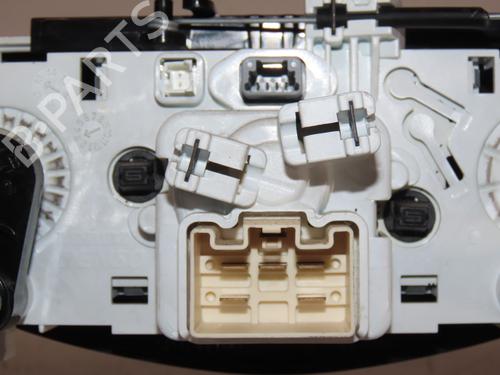 Used Climate control Climate control DACIA LODGY (JS_) 1.5 dCi (90 hp) 33770050 33770050