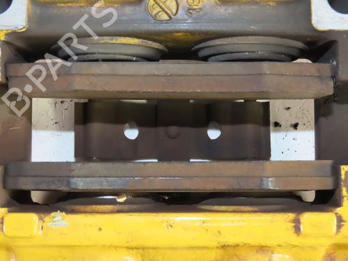 Venstre bremsekaliber foran FIAT 500L (351_, 352_) 1.4 (160 hp) 31576248