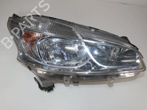 Right headlight PEUGEOT 208 I (CA_, CC_) 1.4 HDi | BP30187848C29 