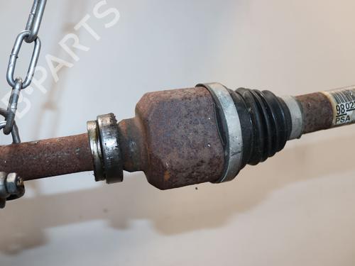 Used Right front driveshaft PEUGEOT 208 I (CA_, CC_) 1.6 GTi (208 hp) 29551434