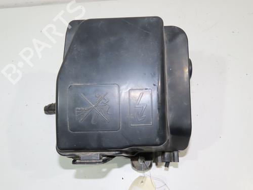 Used Fuse box RENAULT CAPTUR I (J5_, H5_) 1.5 dCi 90 (J5N4, J5M5, J5MW, J5M6, J5AL, J5AJ) (90 hp) 16770064