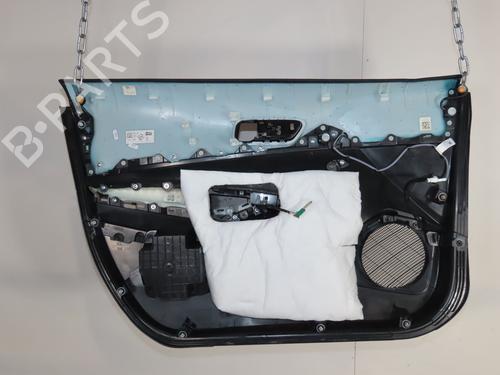 front-right-panel-toyota-corolla-estate-_e21_-2019-33187838 main image