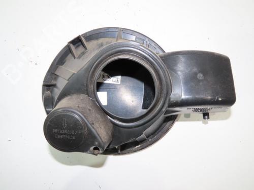 Fuel flap PEUGEOT 2008 I (CU_) 1.2 PureTech 82 | BP16188779C131