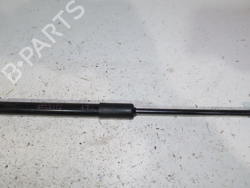 Siłownik klapy tylnej / bagażnika TOYOTA AYGO X (_B7_) 1.0 VVT-i (KGB70) 689500H050