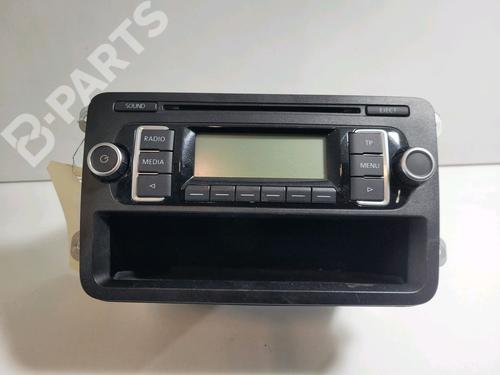 Used Radio VW POLO V (6R1, 6C1) 1.2 (60 hp) 9390334