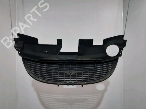 Used Grille CHRYSLER VOYAGER IV (RG, RS) 3.3 AWD (174 hp) 9022297