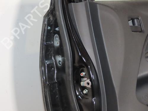 Used Right front door Right front door 36940802 36940802
