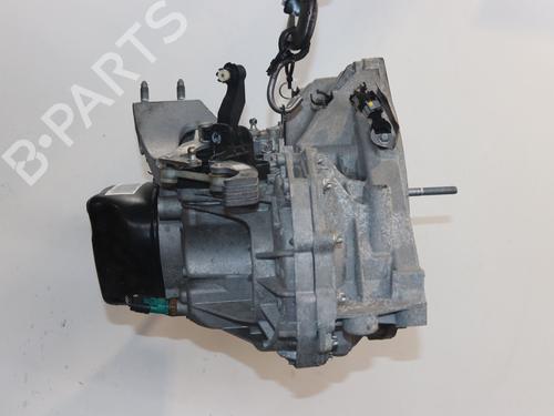 Used Gearbox Gearbox DACIA SANDERO II TCe 90 (B8M1, B8MA, B8AC) (90 hp) 27602760 27602760