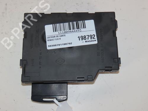 Used Card reader RENAULT CLIO IV (BH_) 1.5 dCi 75 (75 hp) 25586875