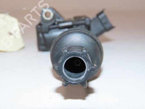 Used Ignition coil PEUGEOT 308 III (FB_, FH_, FP_, F3_, FM_) PureTech 130 (FPHNSL, FPHNST) (131 hp) 28416521