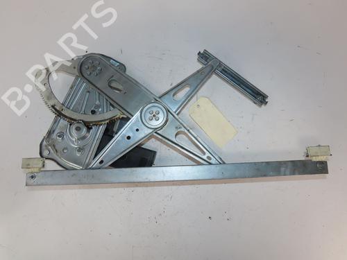 Rudehejsemekanisme ventre foran RENAULT MEGANE III Hatchback (BZ0/1_, B3_) 1.2 TCe (BZ2B, BZ11) (116 hp) 29577825